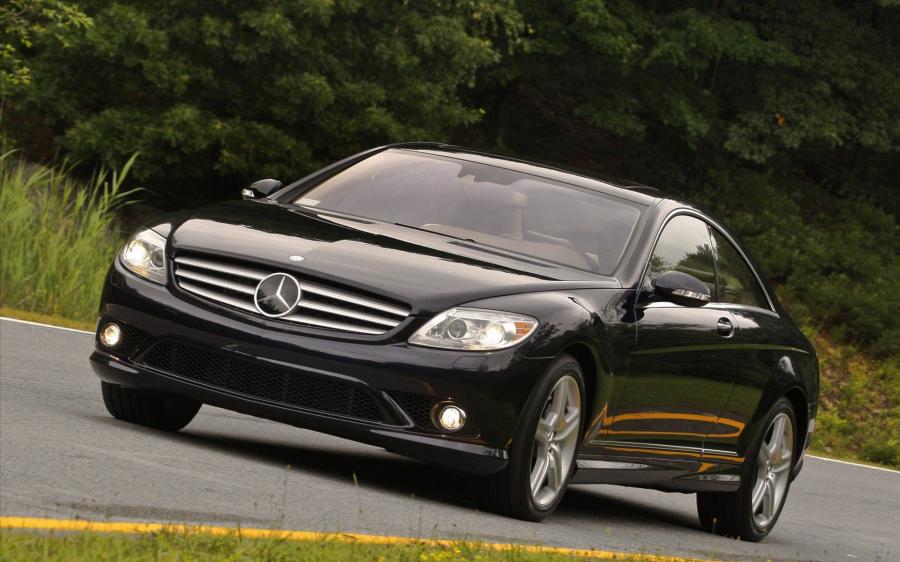  Mercedes-Benz CL550 4Matic 2009 года  (фото 6 из 26)